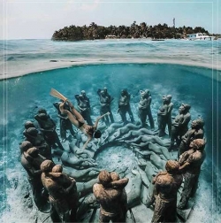 Underwater Sculpture Gili Meno