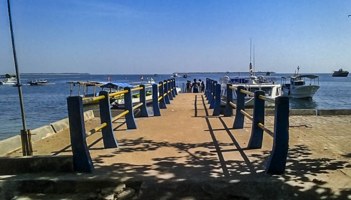 Teluk Nare Harbor Lombok