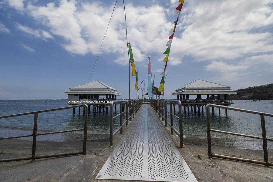 Senggigi Beach Harbor Lombok
